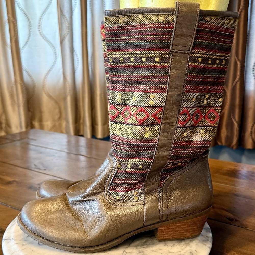Steve Madden P. Brooks Aztec Fabric Western Leather Cowboy Boots Women Sz 10